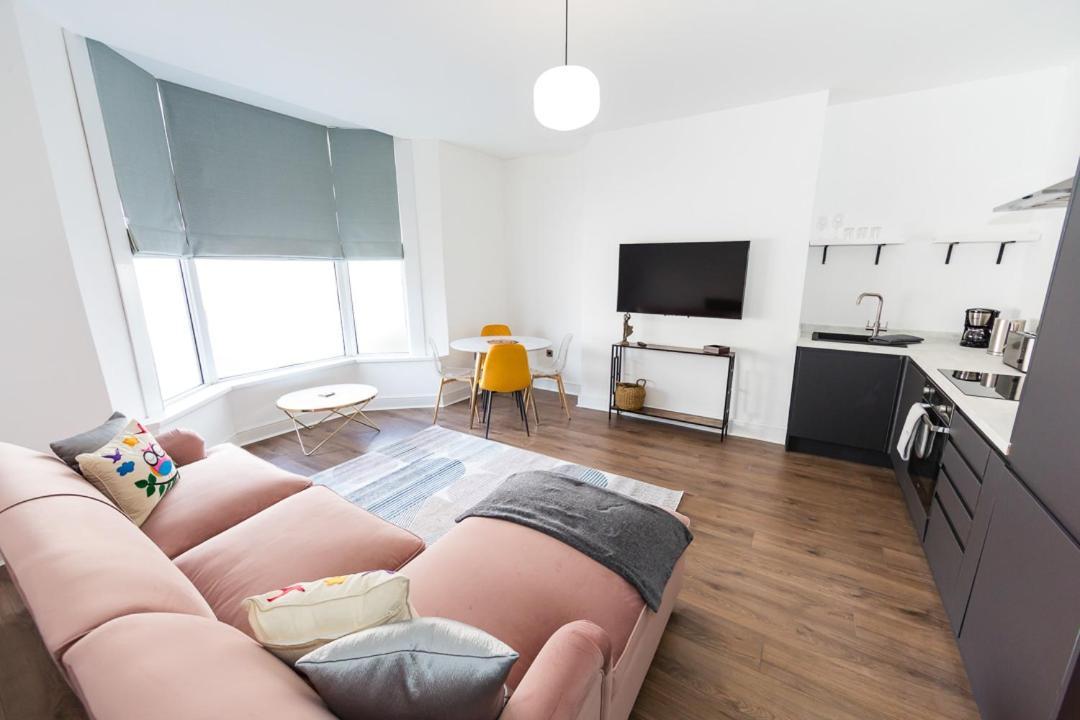 Coastline Villas - Heart Of Redcar 1 & 2 Bed New Apartments, Ideal For Contractors And Holidayers Экстерьер фото